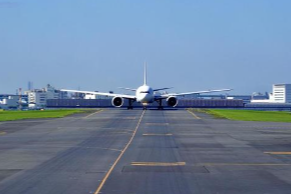 ★転勤なし≪千葉≫【成田国際空港の土木施工管理補助】月給50万円以上★完全週休2日制★