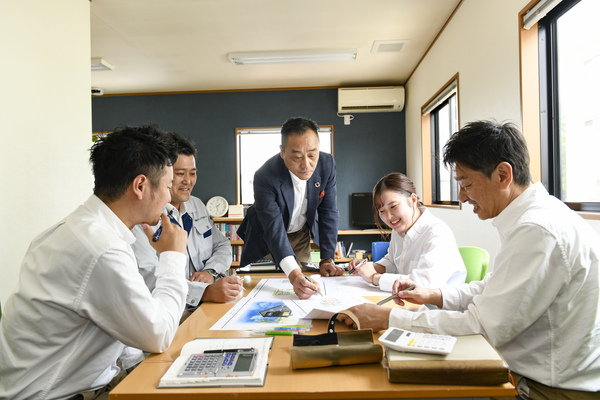 <滋賀>【注文住宅の施工管理または住宅コンサルタント】地域密着×高性能住宅でスキルを活かす！