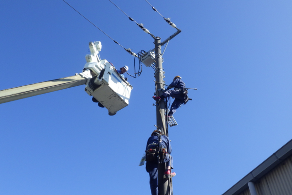 <神奈川県横浜市>【電気工事士】未経験歓迎！賞与年2回×年収800万可×社員寮完備×手当充実！