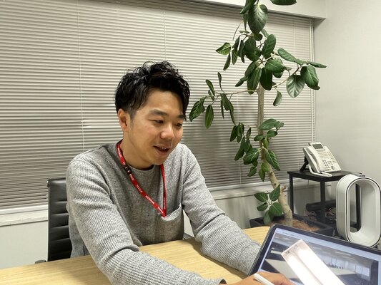 【内装施工管理】年収600万円~/完全週休2日制/直行直帰可能/フレックスタイム制/裁量がある働き方