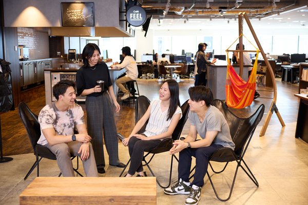 ＜東京都＞【暗闇フィットネス「FEELCYCLE」の施設管理】完全週休2日/転勤なし/フレックス制