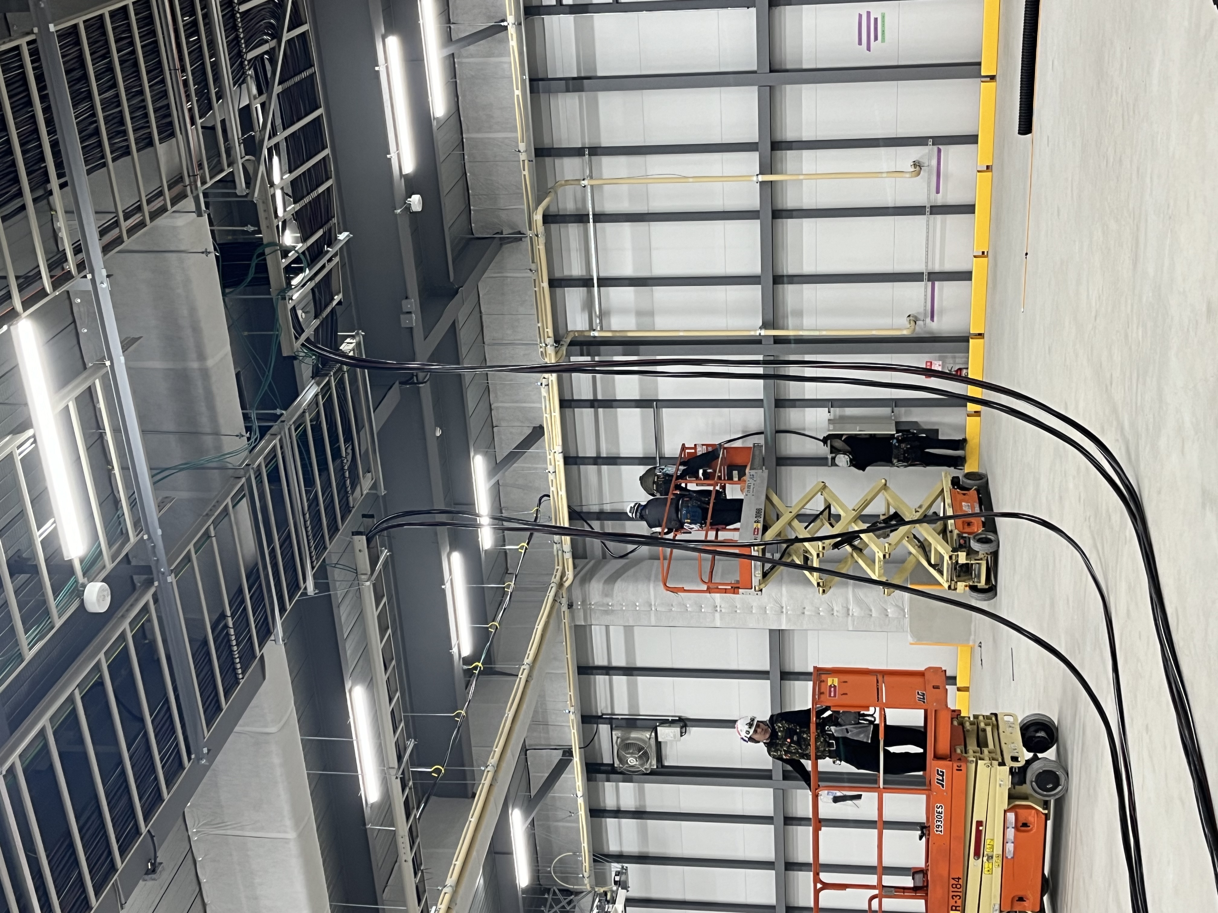 年収400万〜780万!残業月平均10h・直行直帰OK。寮完備で安定の計装工事