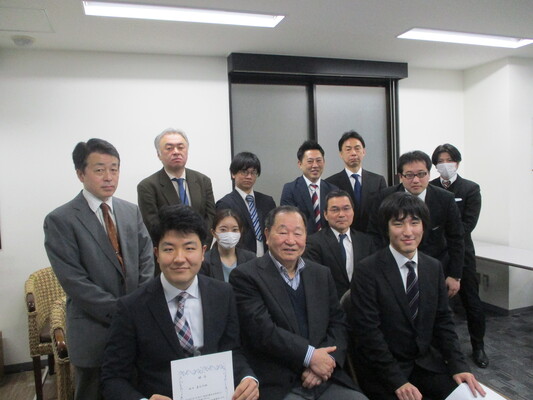 ＜東京都千代田区＞【電気工事施工管理】年間休日125日／残業月10h程度／20〜40代が活躍中