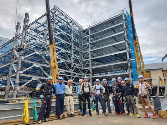 ＜経験者優遇＞学歴不問／即入居OKの社員寮あり／建設現場の現場監督