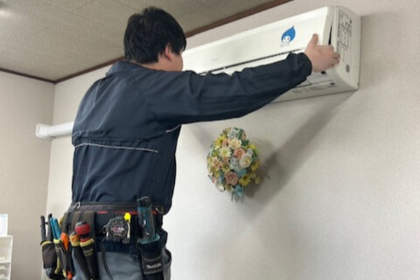 <伊勢崎市>【電気工事スタッフ】週休2日制/第二種電気工事士/地域密着型