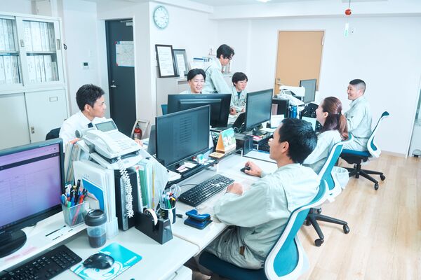 【神奈川】電気工事の施工管理／公共施設や大手プラントの設備管理／未経験から一生モノの国家資格を全額会社負担でゲット