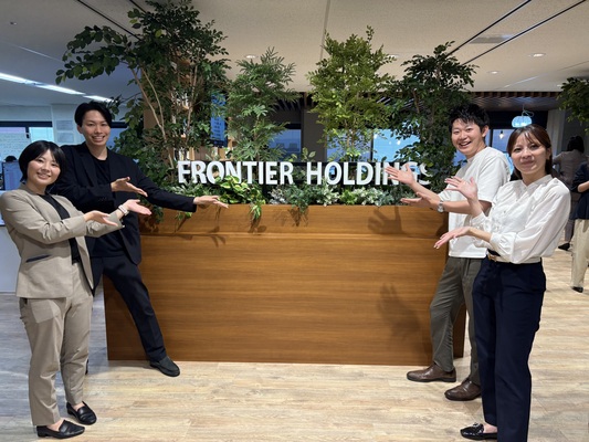 株式会社フロンティア建築工房の<大阪>【住宅リフォームの提案営業】未経験歓迎/完全反響・新規開拓なし/年間休日126〜130日/上場Gの育成制度ありの画像