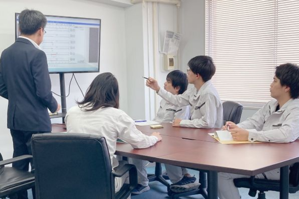 株式会社メイホーエンジニアリングの＜愛知県＞【公共事業の発注者支援の施工管理】入社時の資格は不要！働きながら資格取得を目指せる環境／デスクワーク中心（約7割）／年休125日の画像