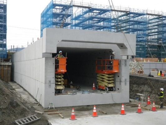 旭コンクリート工業株式会社の京都市【構造物施工の土木施工管理】東証スタンダード上場／年間休日125日／土日祝休みの画像