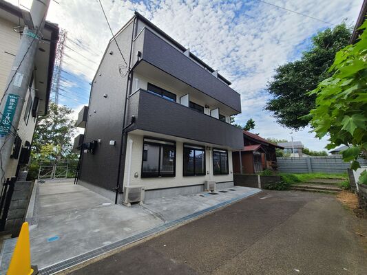 株式会社新日本コンサルティングの＜東京都中野区＞【新築木造アパートの建築施工管理】年休130日／残業原則なし／インセンティブ充実の画像