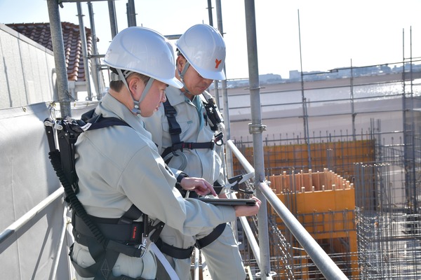 横山建設株式会社の＜東京都＞【RCマンションの施工管理】転勤出張なし／年間休日123日／年収500万～1200万の画像