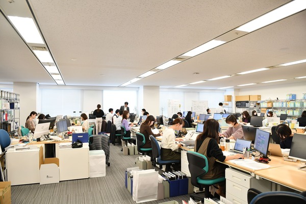 VSG土地家屋調査士法人の＜東京＞【測量法人（土地家屋調査士補助・登記）】日本最大級士業G／毎年昇給／未経験歓迎／年休124日の画像